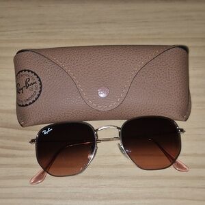 GUC Rose Gold Ray-Ban w/ Tan Sunglasses Case